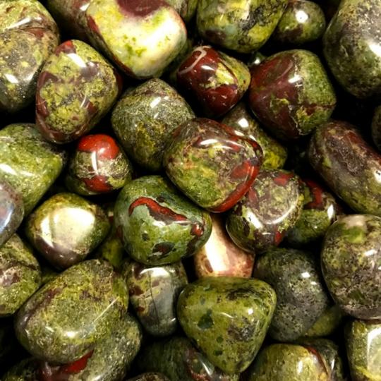 Bloodstone vs Dragon Blood Jasper: What Are They?