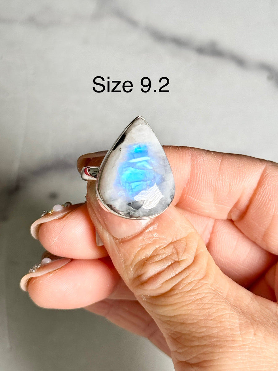 Rainbow Moonstone Teardrop 925 Sterling Silver Ring