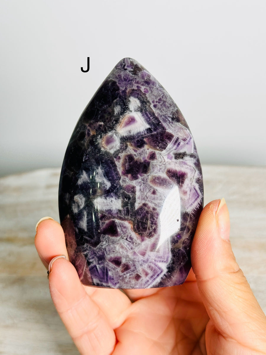 Dream Amethyst Flame Carving