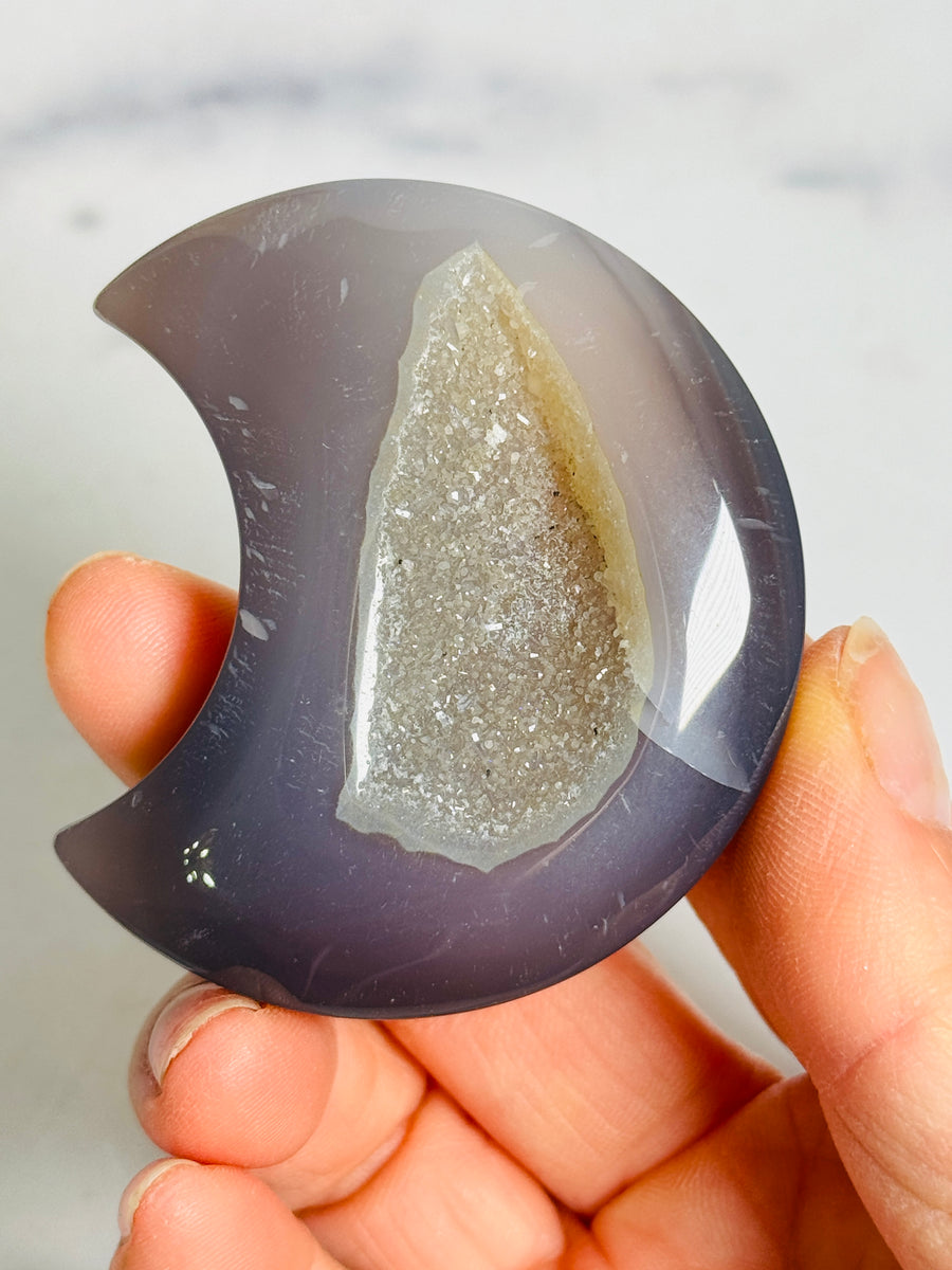 Druzy Agate Moon Carving