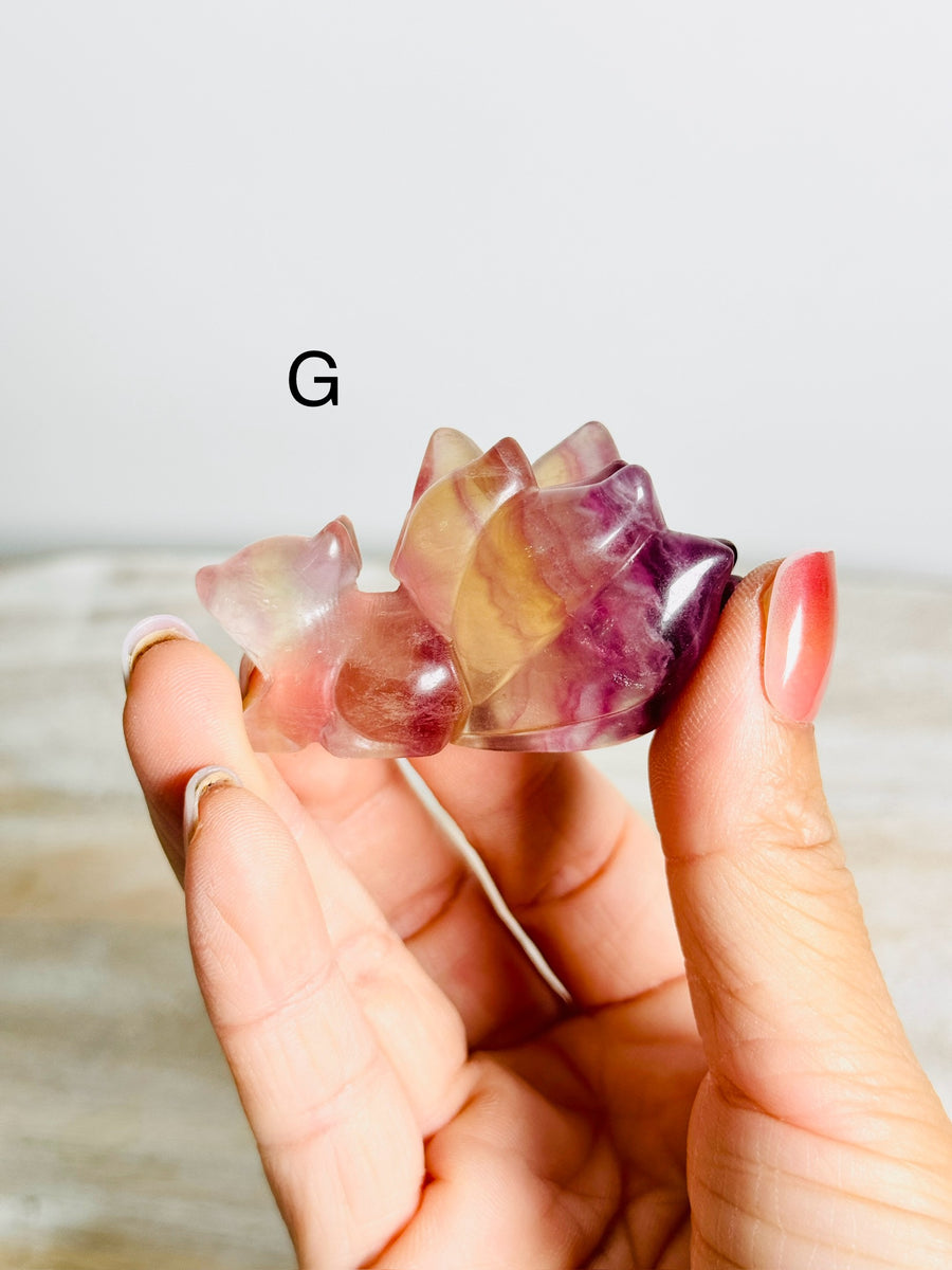 Candy Fluorite 9 Tail Fox Carving