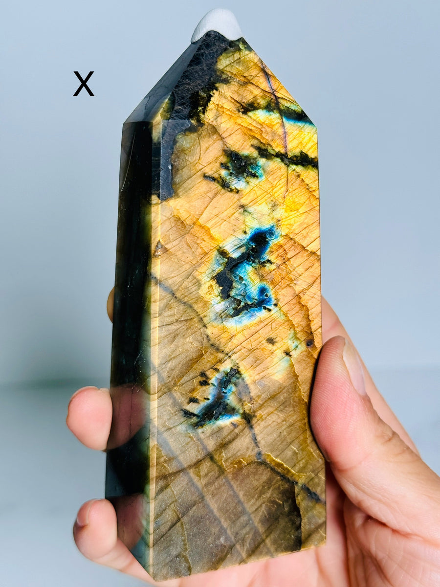 Full Flash Labradorite Tower