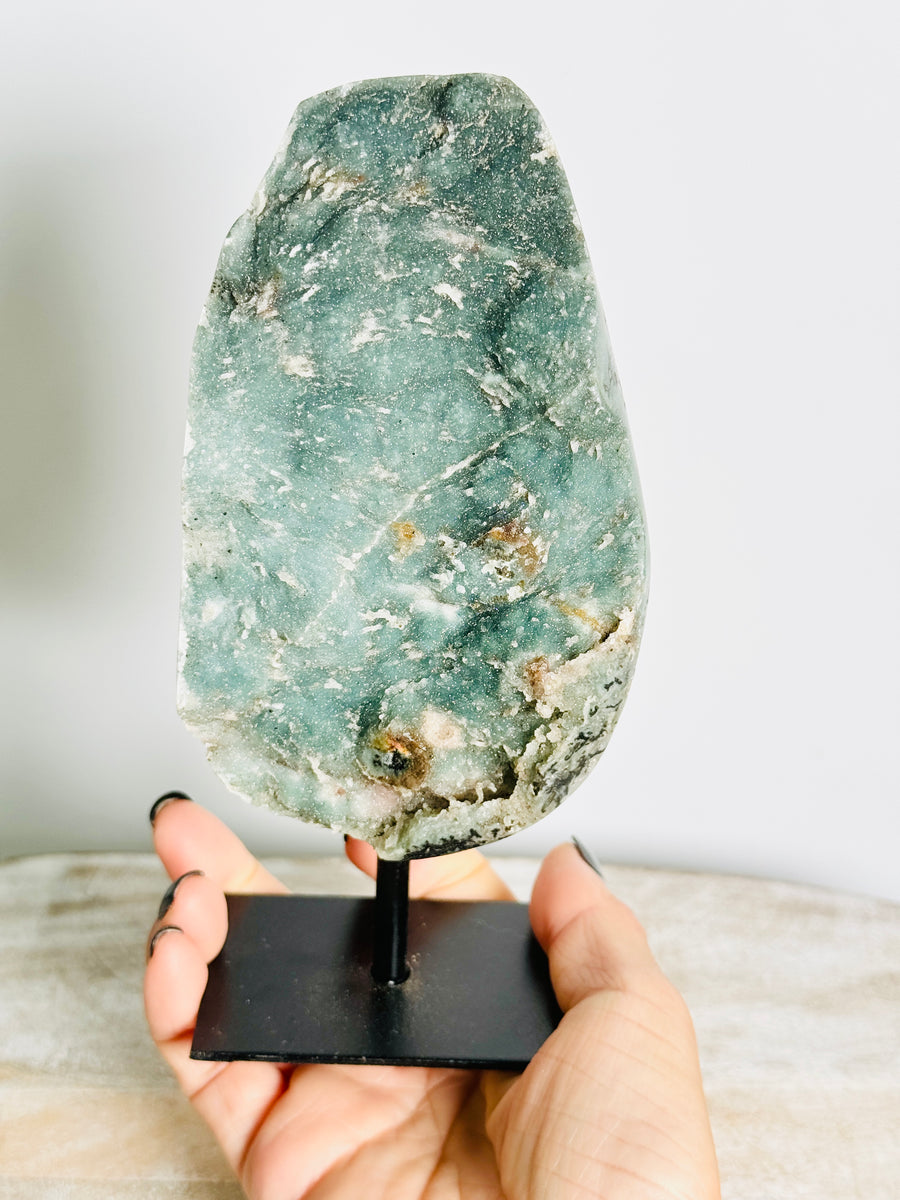 Green Sugar Amethyst on Stand