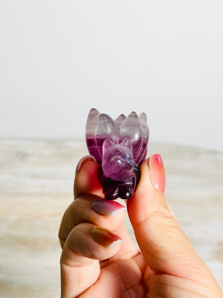 Candy Fluorite 9 Tail Fox Carving