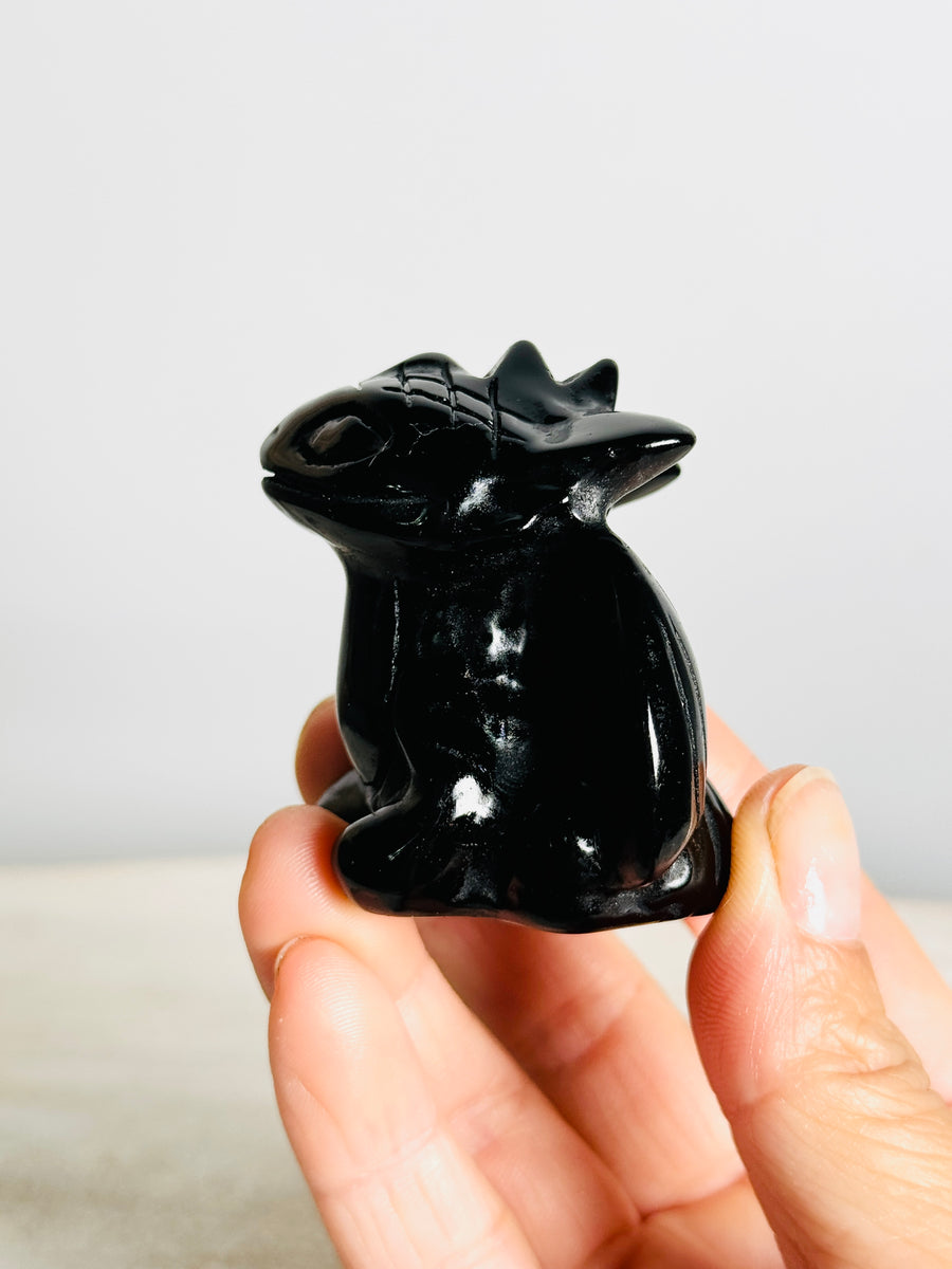 Black Obsidian Toothless Carving