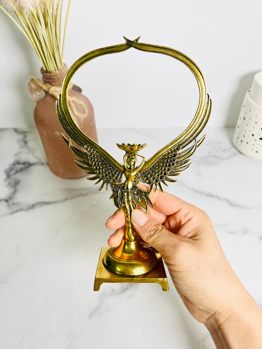 Gold Angel Sphere Holder