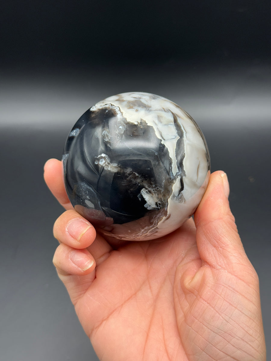 Volcano Agate Sphere (UV Reactive)