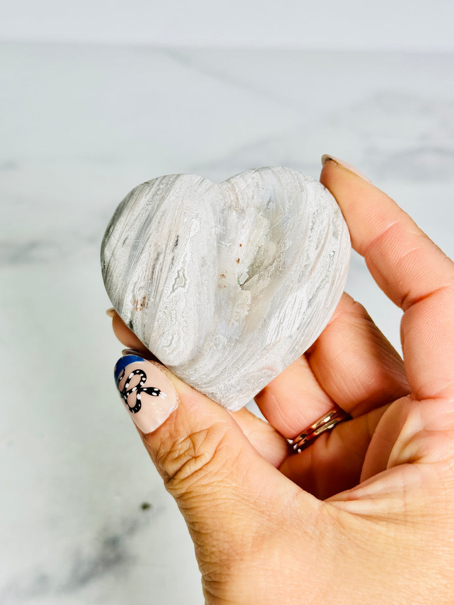 IMPERFECT White Mexican Crazy Lace Agate Heart Carving