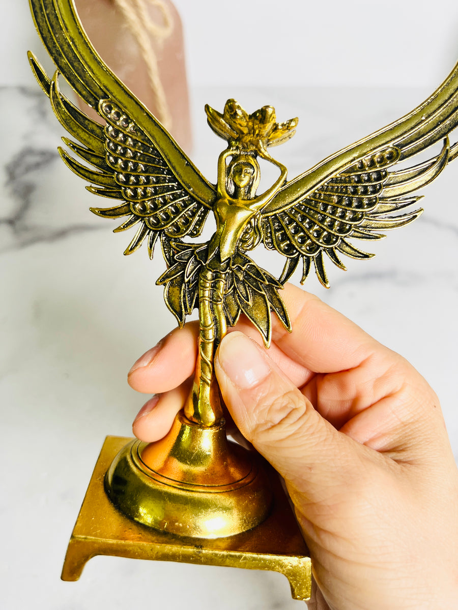 Gold Angel Sphere Holder