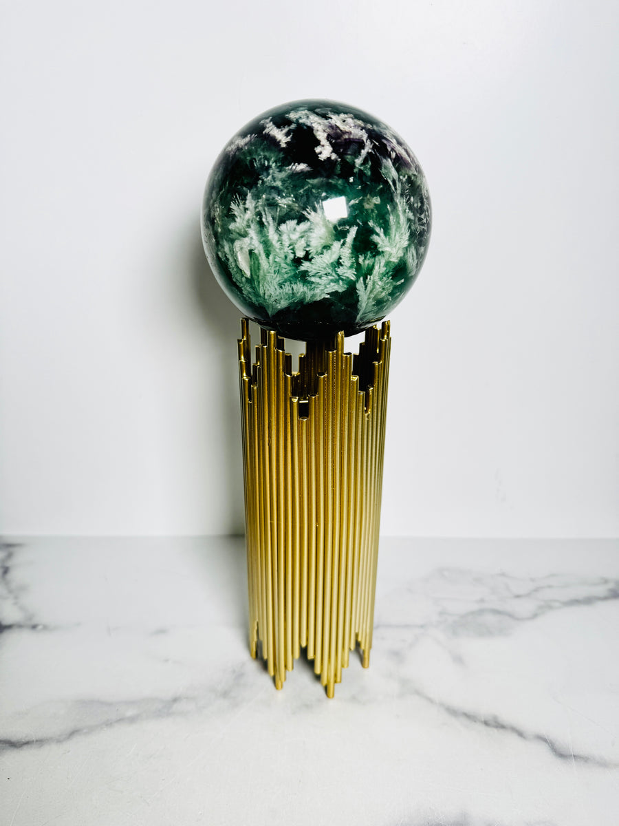 Large Gold Sphere Holder