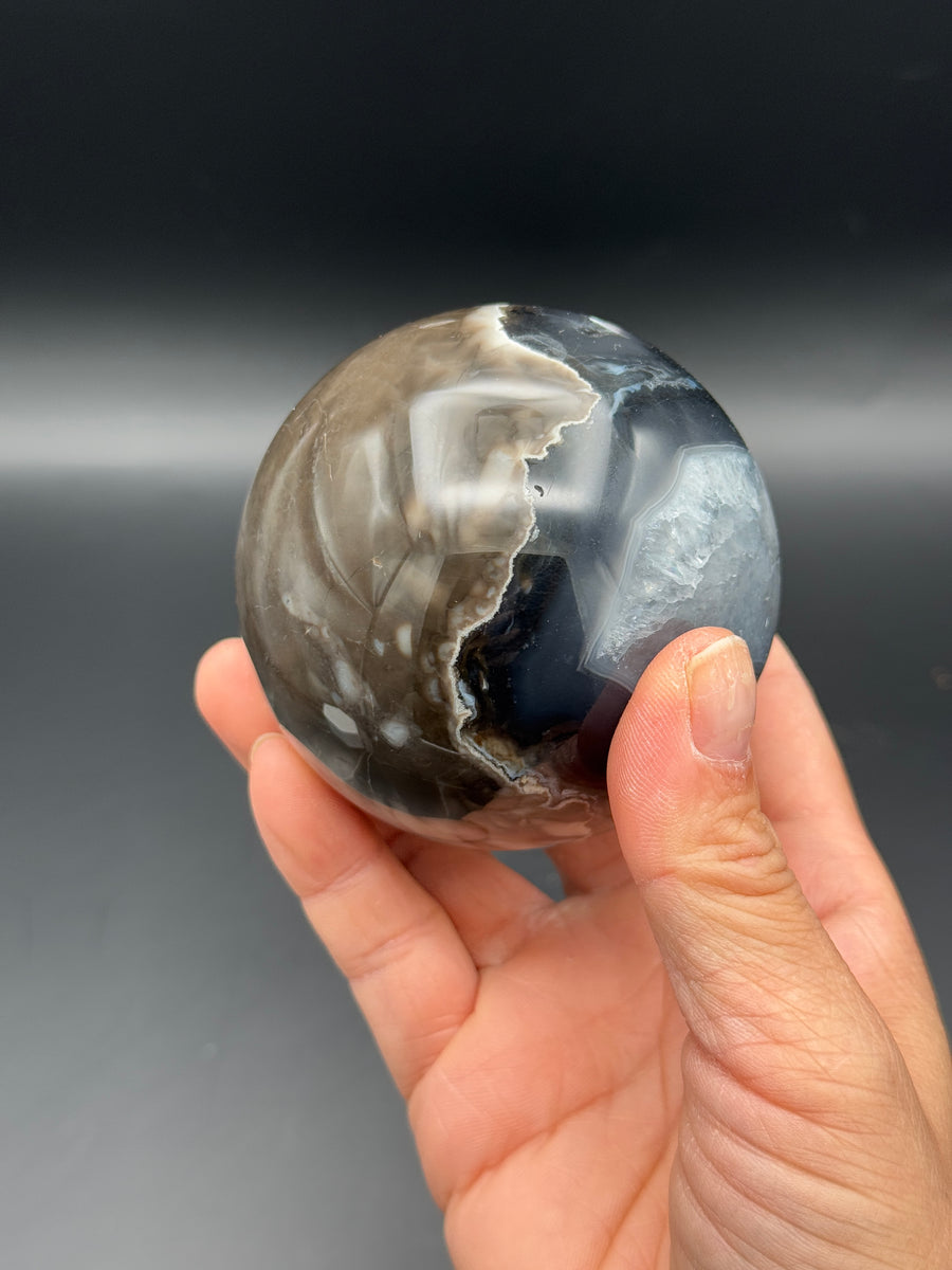 Volcano Agate Sphere (UV Reactive)