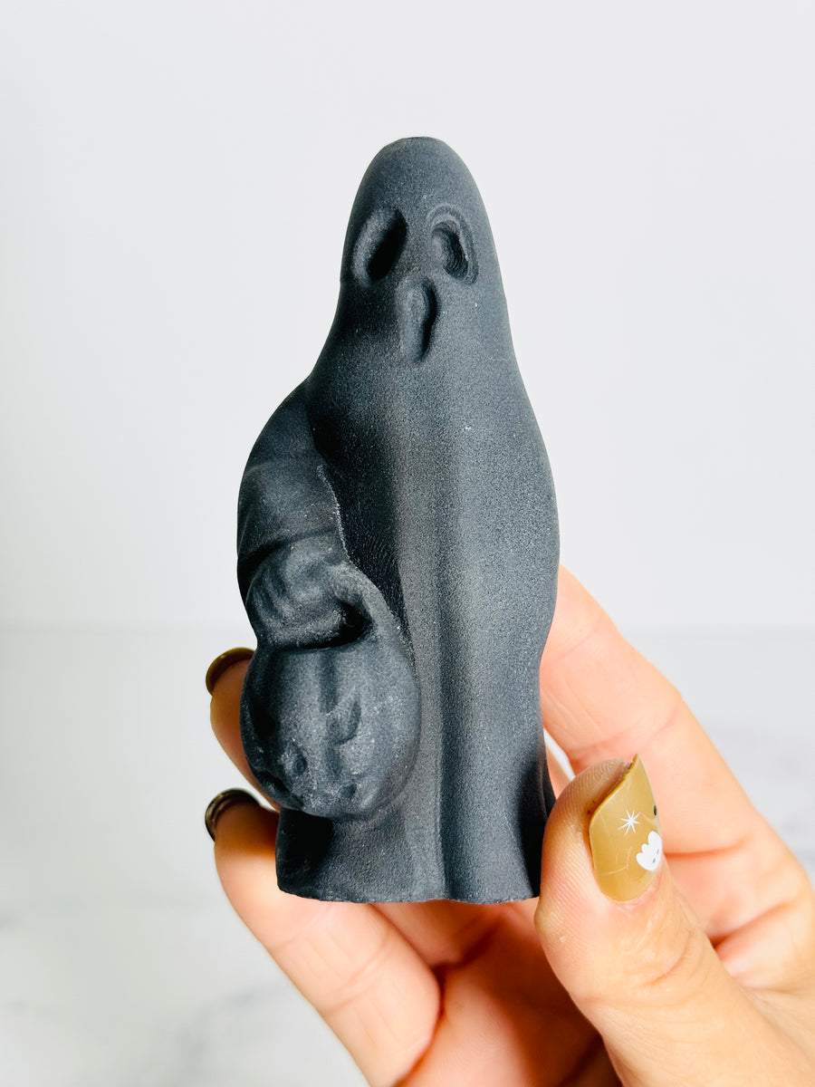 Black Obsidian Ghost with Jack O’ Lantern Carving