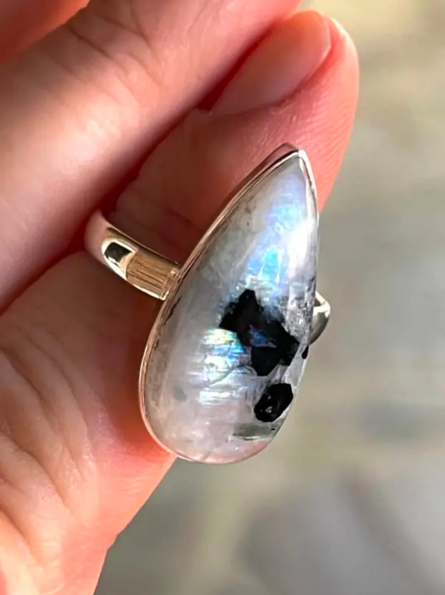 Rainbow Moonstone Teardrop 925 Sterling Silver Ring