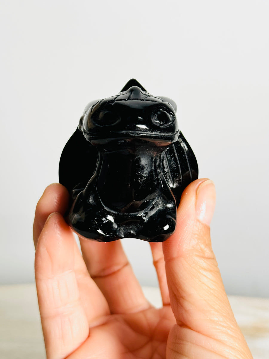 Black Obsidian Toothless Carving