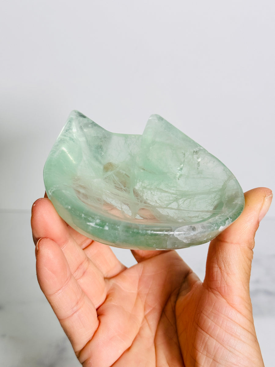 Green Fluorite Cat Bowl Carving