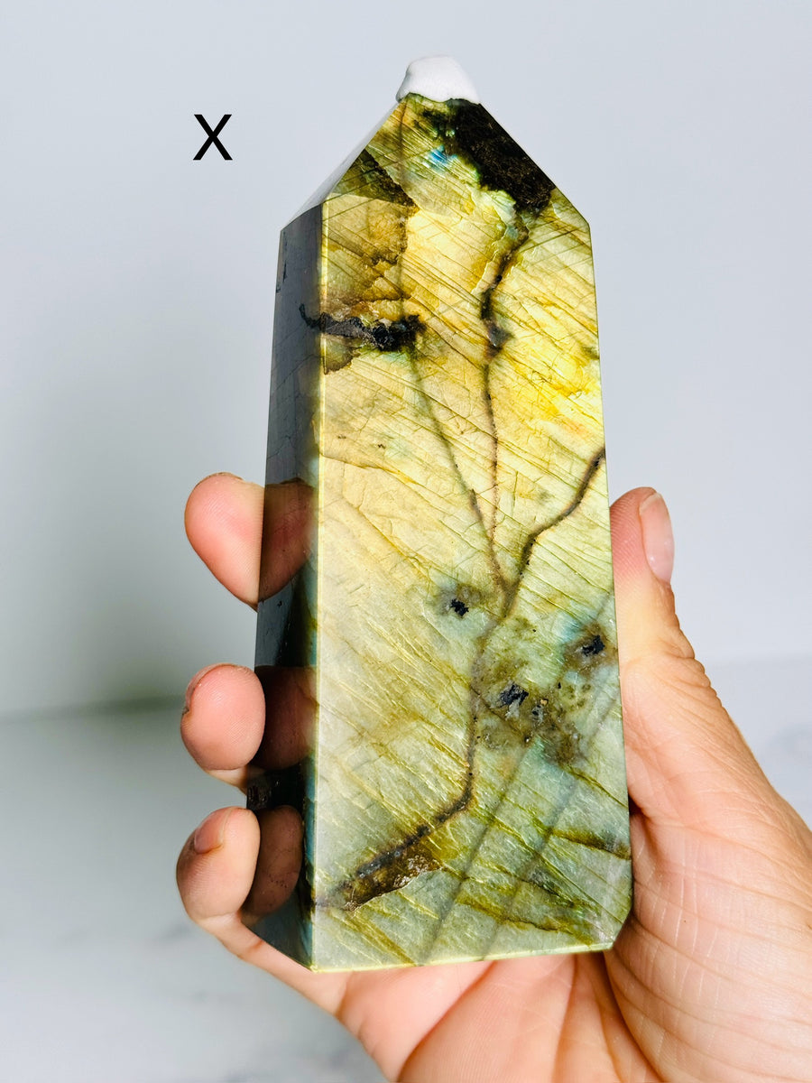 Full Flash Labradorite Tower