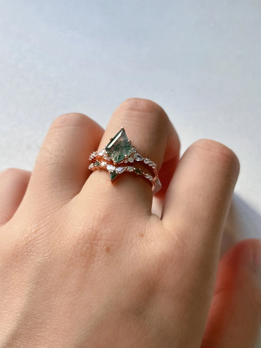 Moss Agate “Spring Court” Ring