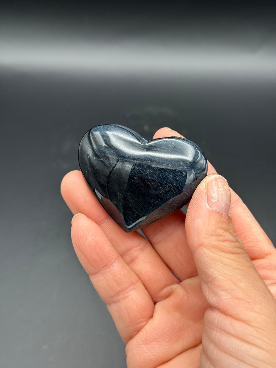 Blue Tiger Eye Heart Carving