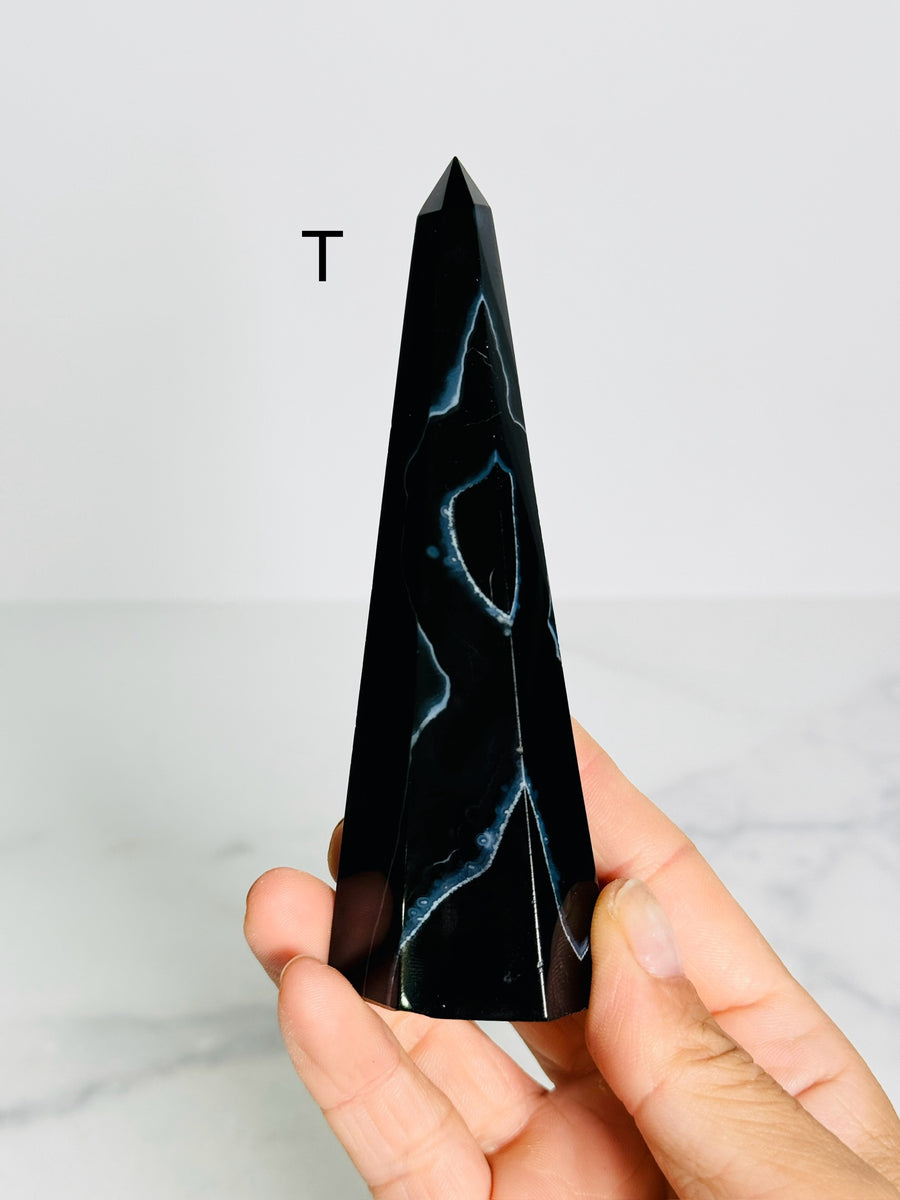 Black Onyx Obelisk Tower