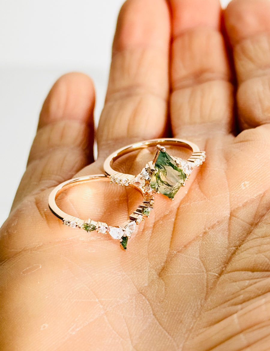 Moss Agate “Spring Court” Ring