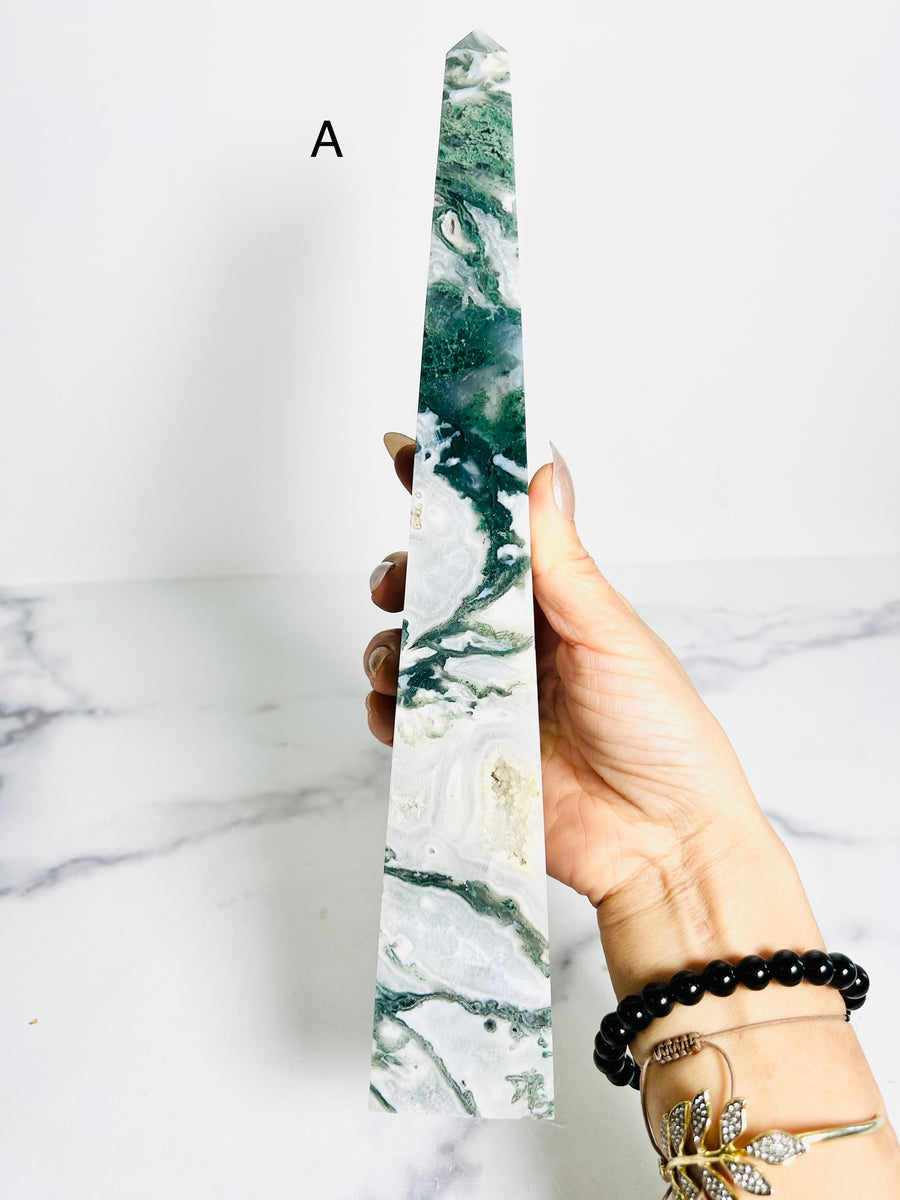 Moss Agate Obelisk Tower