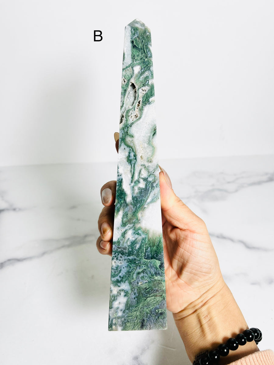 Moss Agate Obelisk Tower