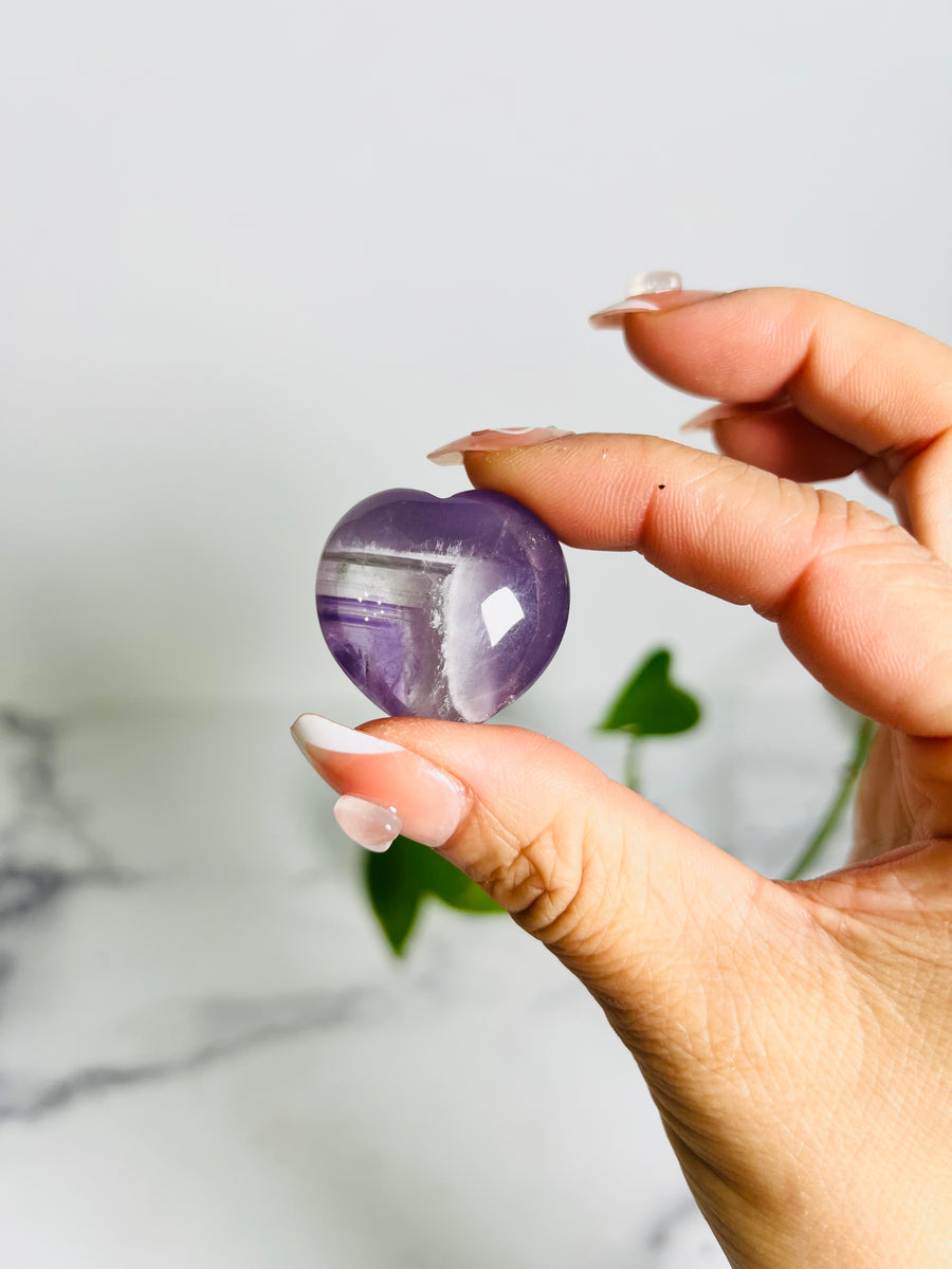 Amethyst Small Heart Carving