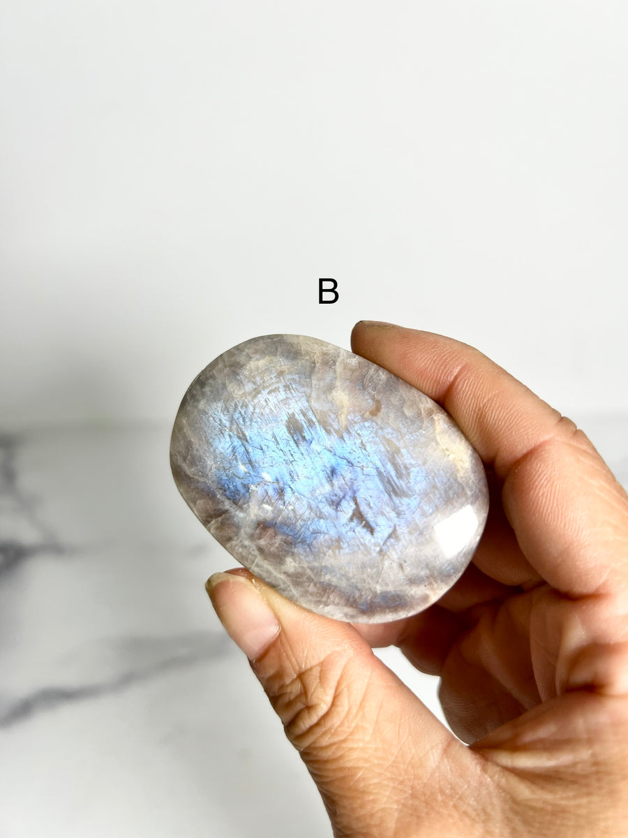 Sunstone in Moonstone Palm Stone