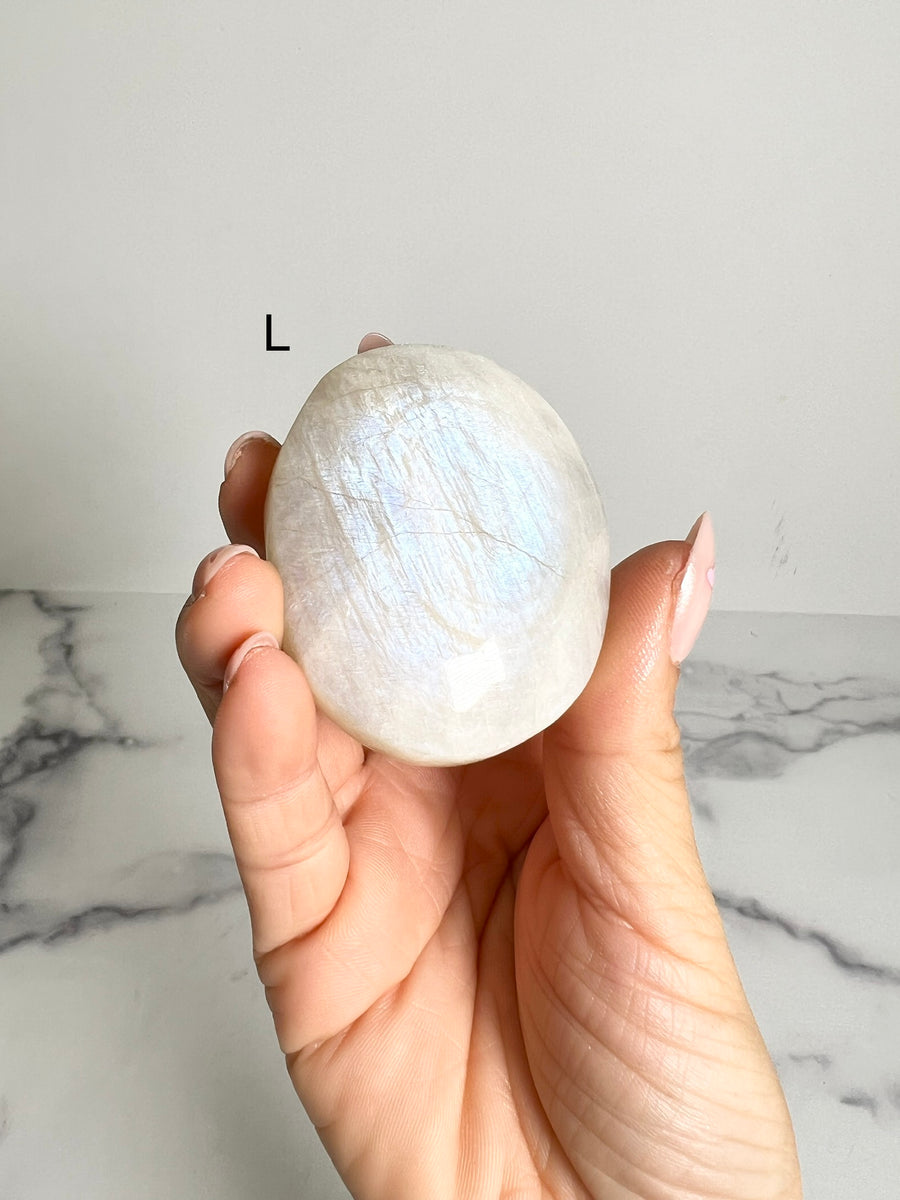 Blue Flash Moonstone Palm Stone