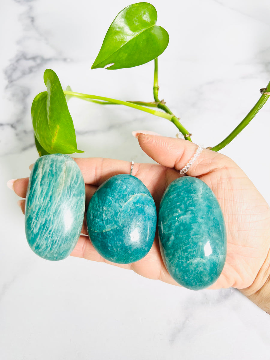 Amazonite Palm Stone