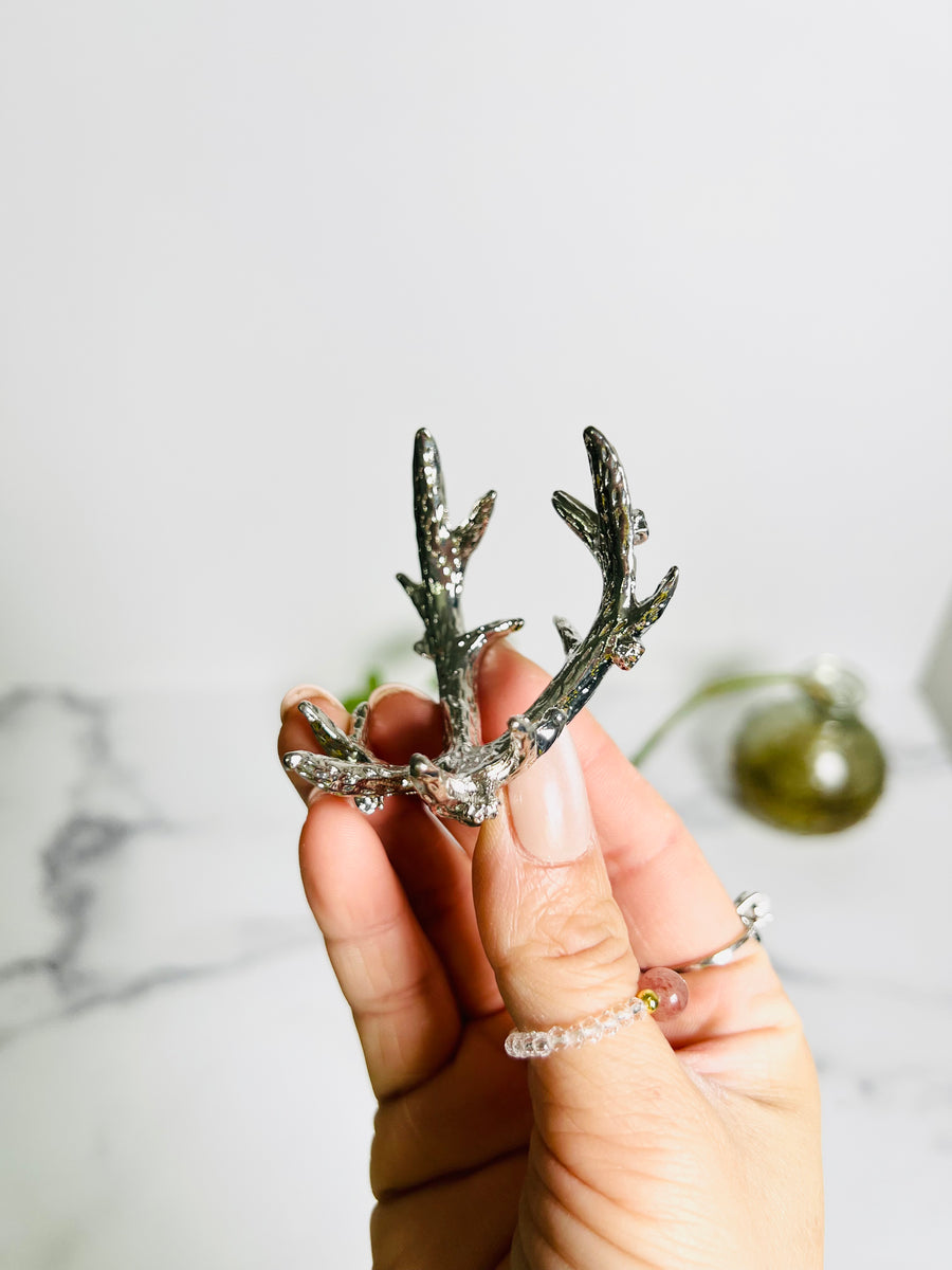 Antler Sphere Holder